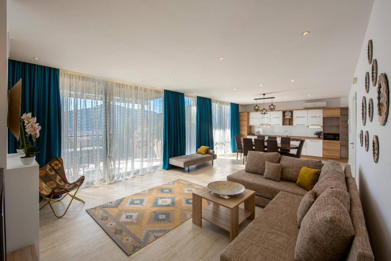 Willa Lazi Sea View Budva